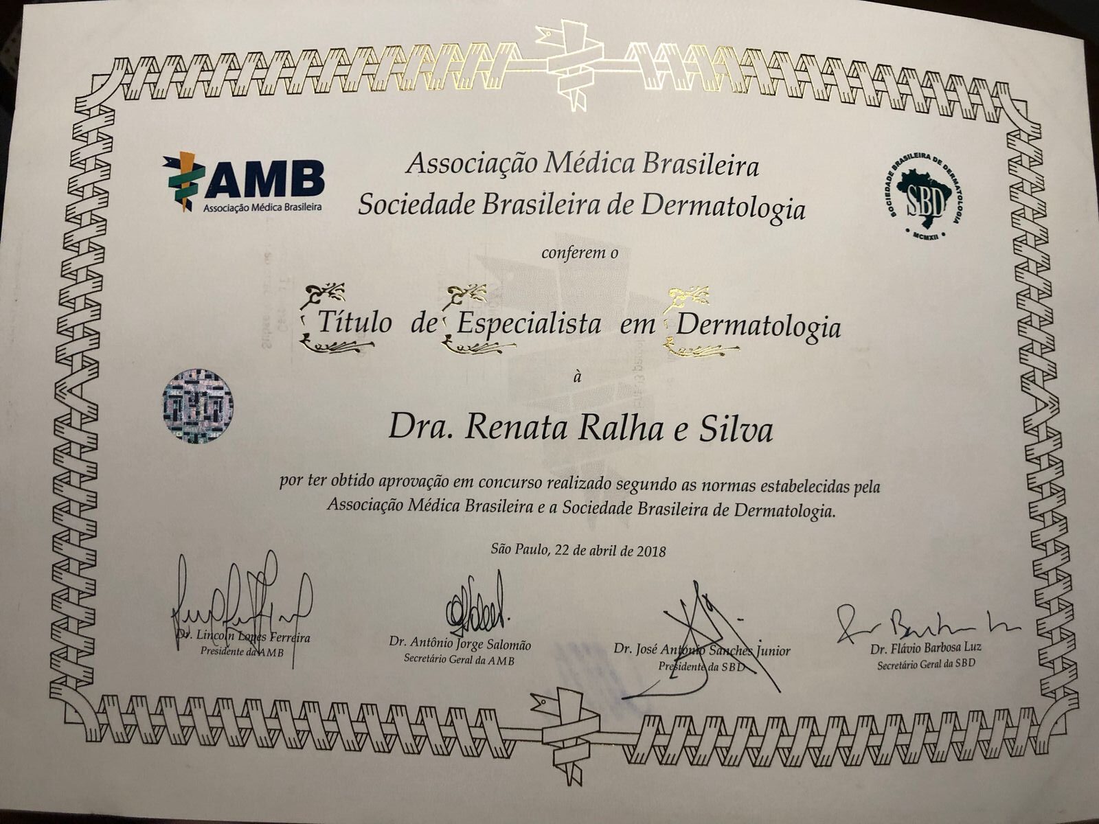 dra-renata-ralha-certificado