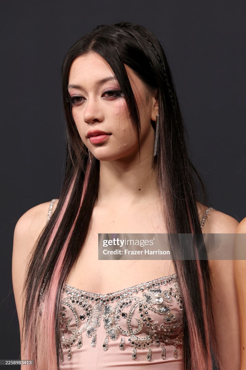 idolos-jovens-pele-real-textura